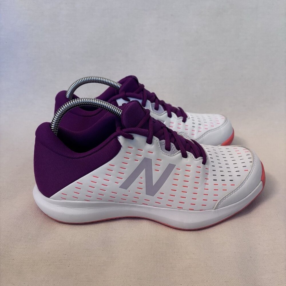 New Balance Women's Sneakers Tennis Shoes 696 v4 White Mulberry & Orange Size 10